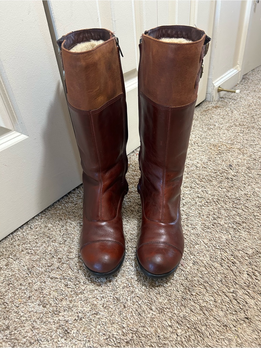 UGG Australia Barolo Riding tall winter Boots sz 7 womens Brown shearling lined
